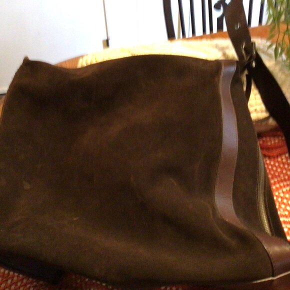 Banana Republic Chocolate suede large bag with brown leather  Not Vegan - Picture 6 of 7